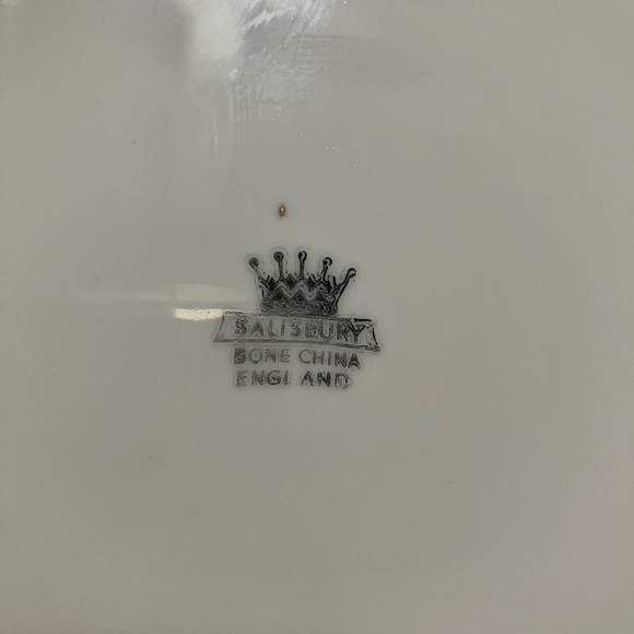 Vintage Salisbury Fine Bone China Floral 8" Plate England - Picture 15 of 15